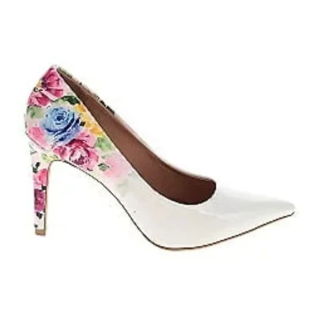 CHRISTIAN SORIANO FOR PAYLESS FLORAL HEELS PUMP